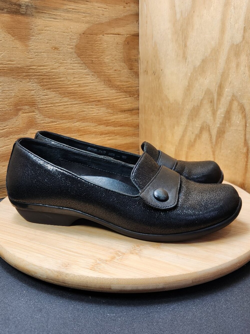 Dansko Olena Womens Black Metallic Shimmer Flat Shoes Size 39 8.5-9